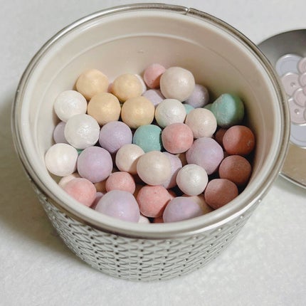 メテオリット ビーユ/GUERLAIN/フェイスパウダーを使ったクチコミ(2枚目)