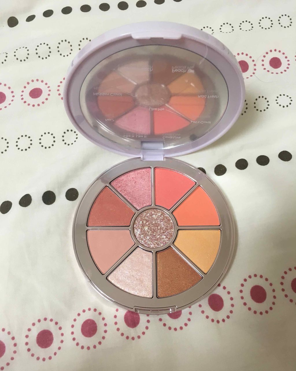 ももちゃん on LIPS 「写真を変更しました😭今日は「捨て色なし!激かわアイシャドウパレ..」(2枚目)