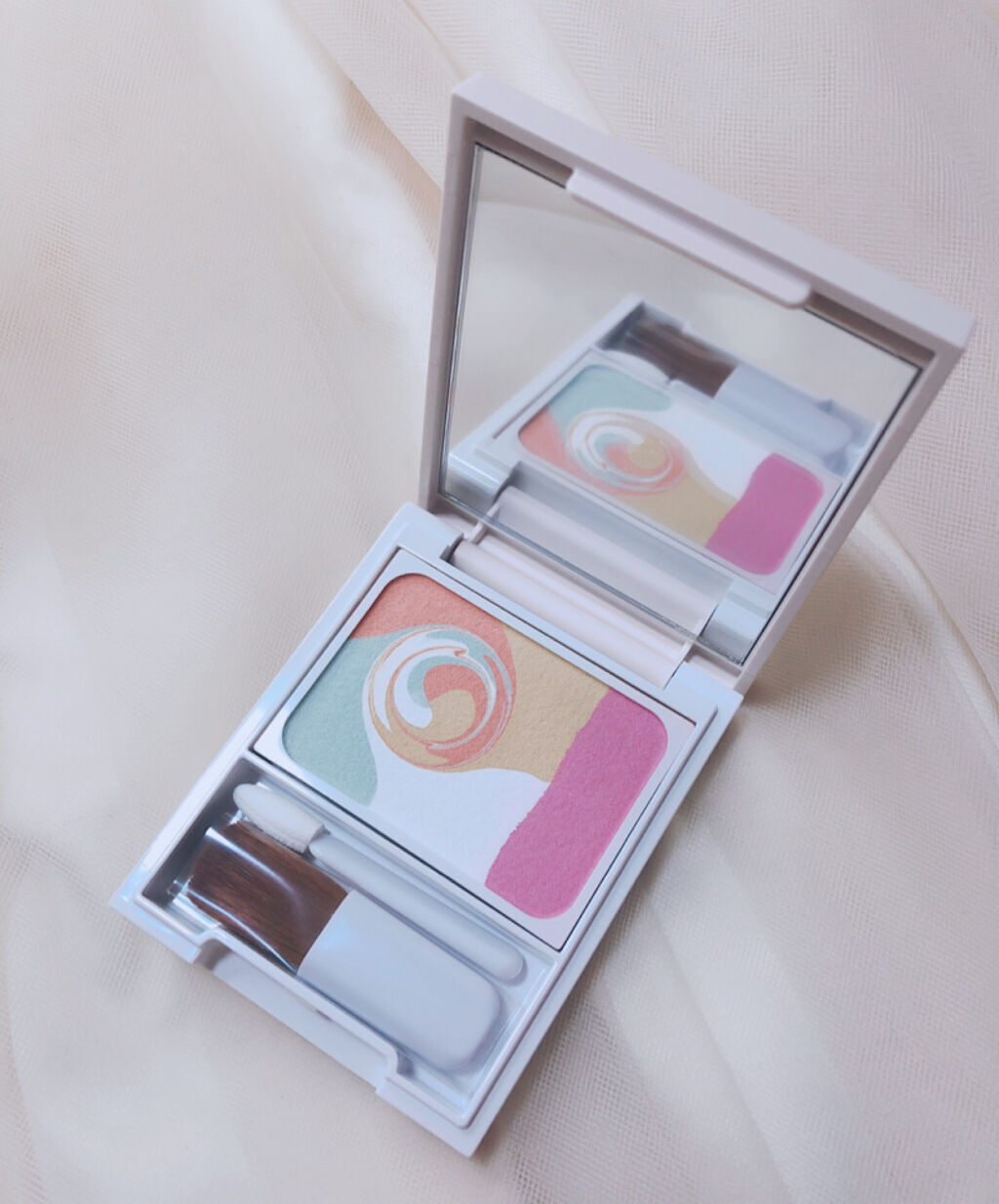 ディエム クルール カラーブレンドパウダーコンシーラー/ディエム クルール/パウダーコンシーラーを使ったクチコミ（2枚目）