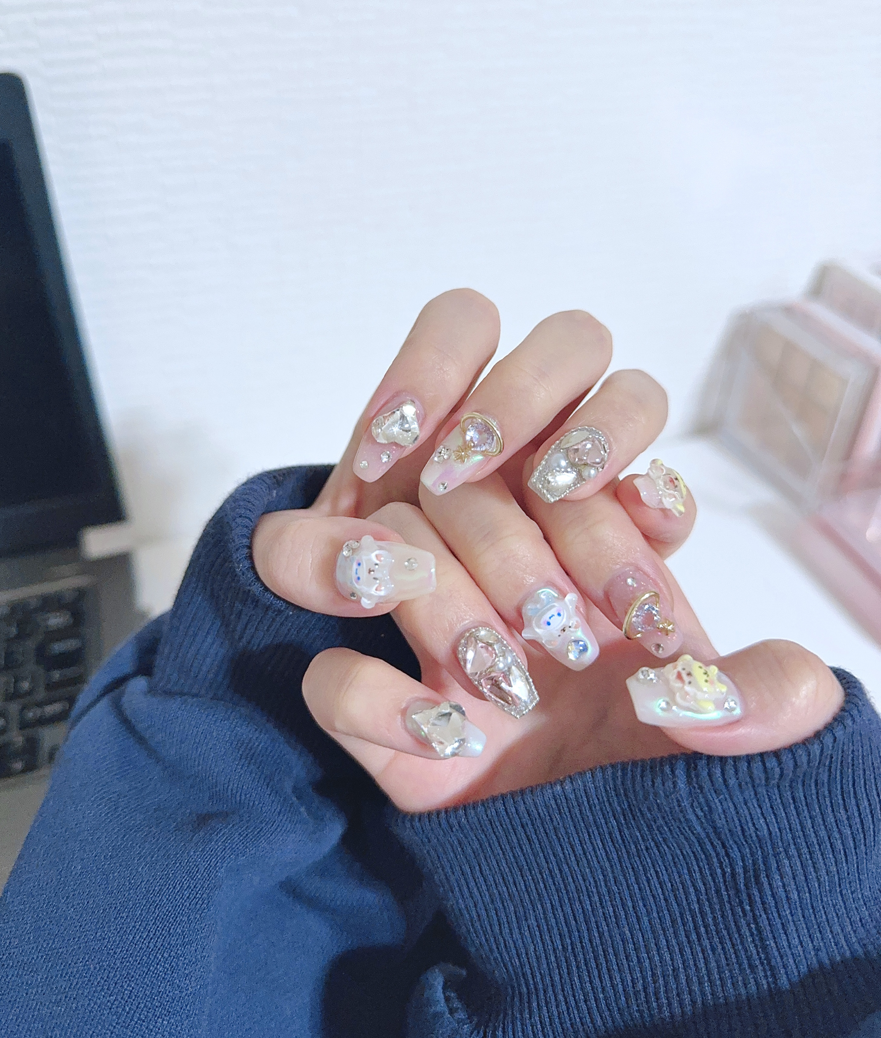 #ニット映えネイルのネイルデザイン