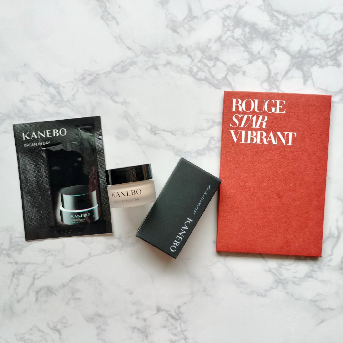 ライブリースキン　ウェア/KANEBO/クリーム・エマルジョンファンデーションを使ったクチコミ（1枚目）