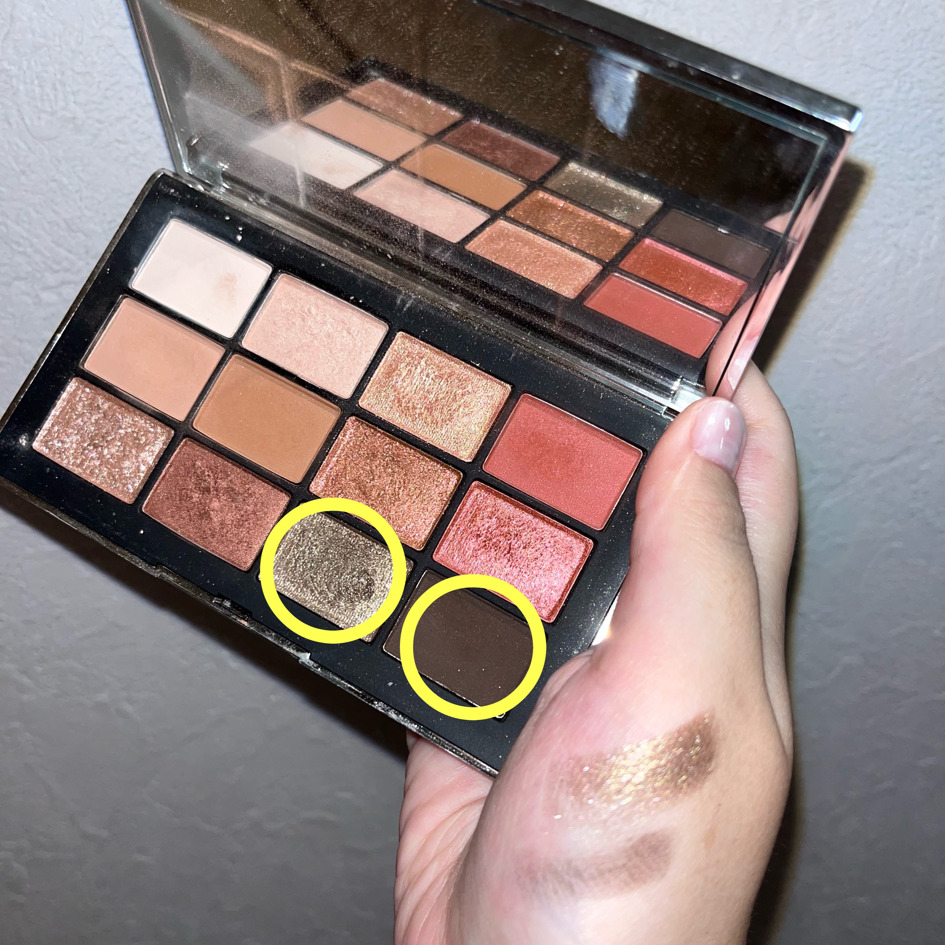 ナーズイスト ウォンテッド アイシャドーパレット/NARS/アイシャドウパレットを使ったクチコミ（2枚目）