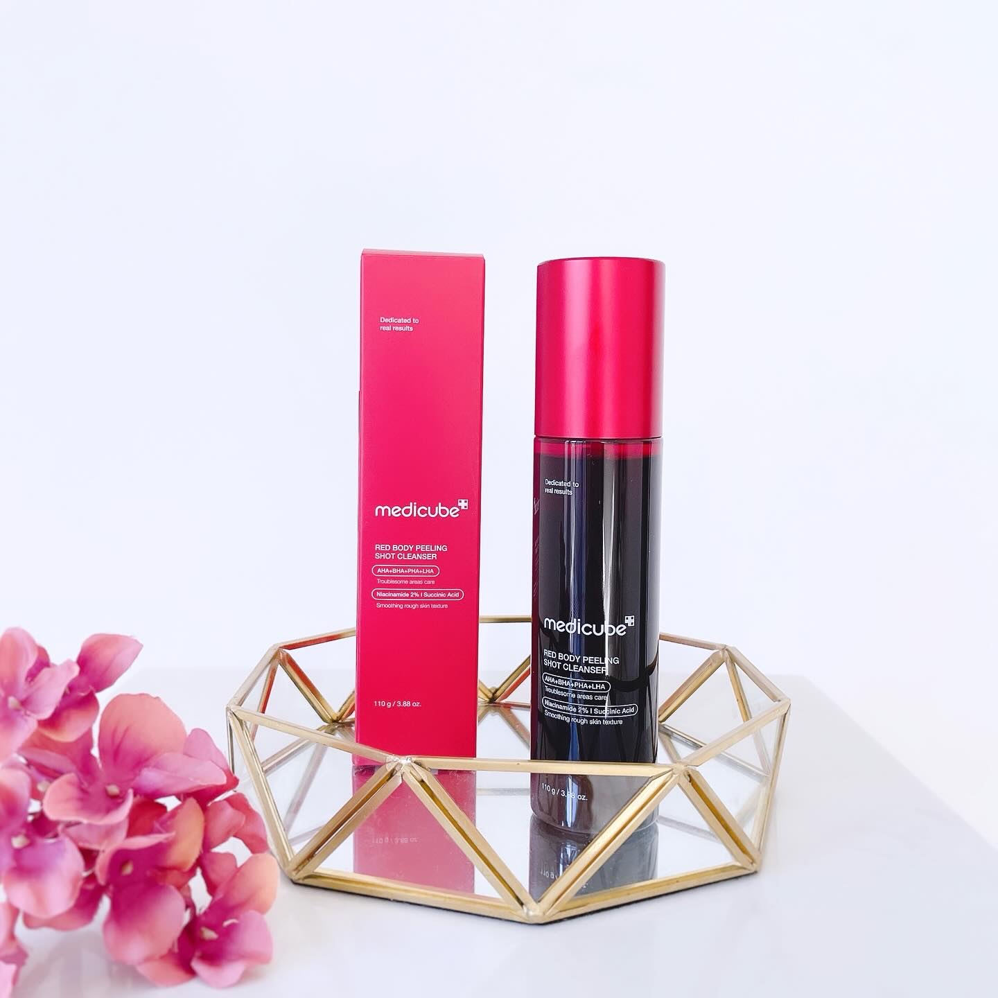 レッドアクネ ボディピーリングショット/MEDICUBE/ピーリングを使ったクチコミ（1枚目）