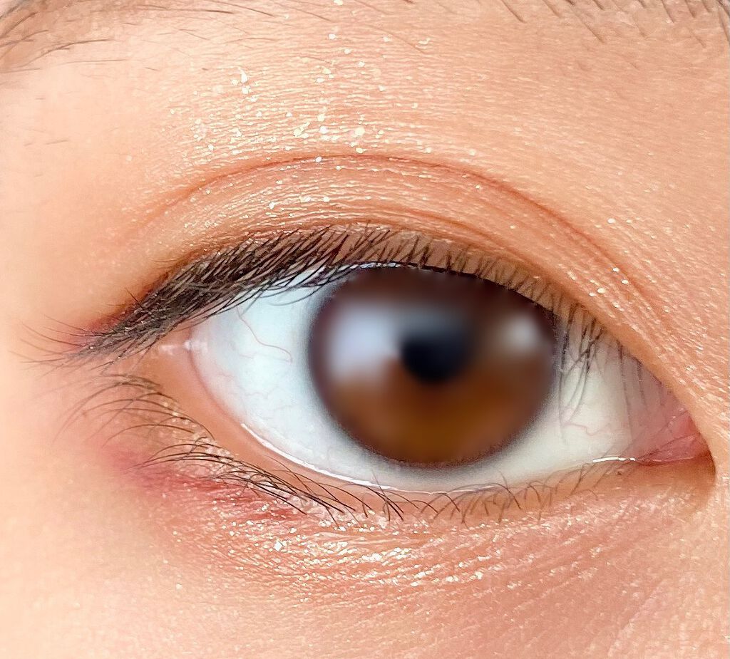 グリッツ グロウ アイカラー/リンメル ロンドン/リキッドアイシャドウを使ったクチコミ（2枚目）