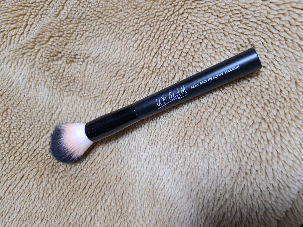 UR GLAM FACE BRUSH/U R GLAM/メイクブラシを使ったクチコミ(1枚目)