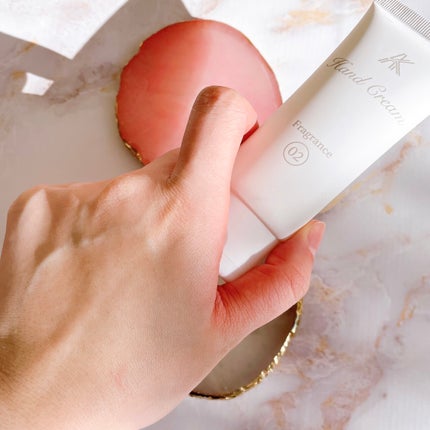 パフュームウォータリーハンドクリーム/AK/ハンドクリームを使ったクチコミ(6枚目)