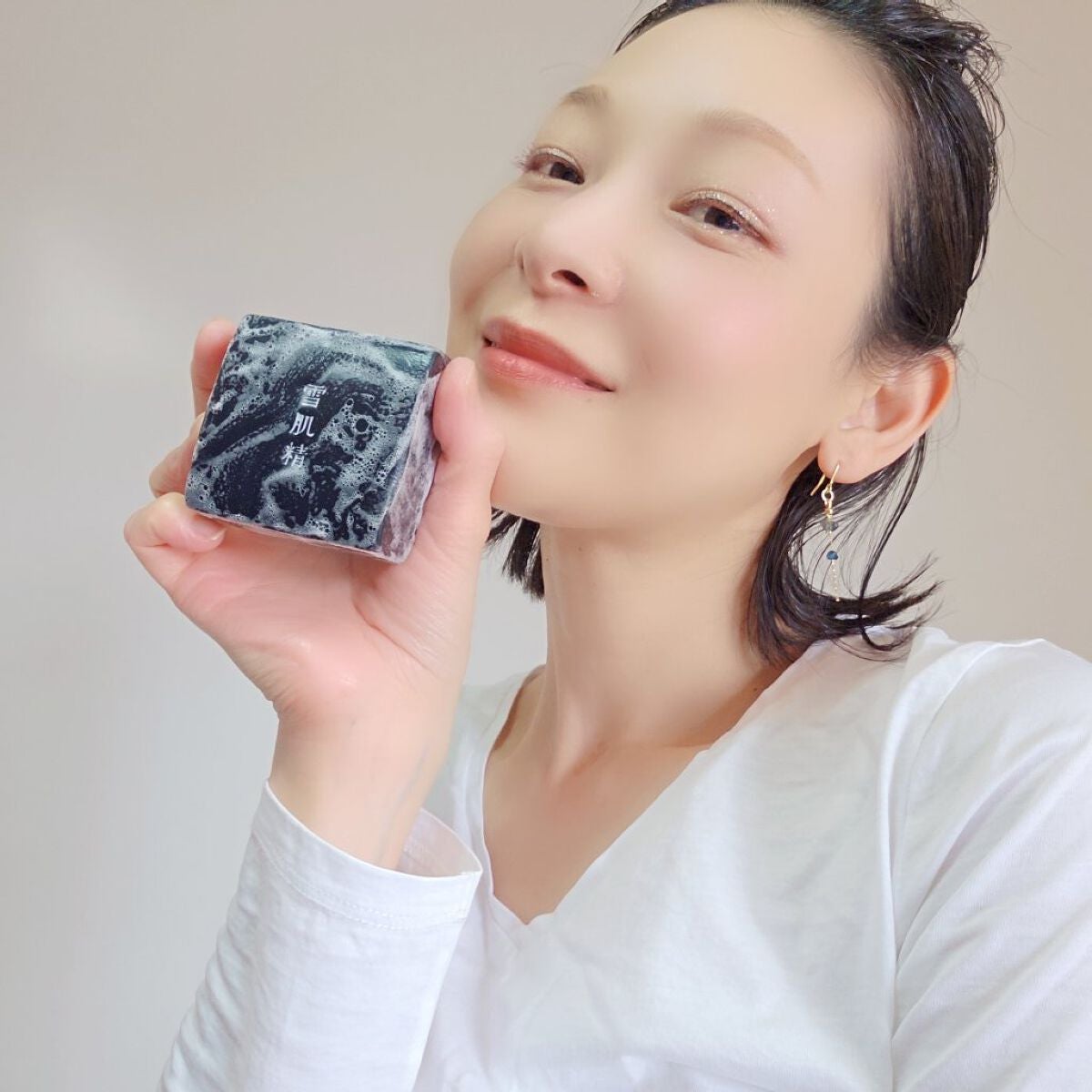 エッセンス ソープ/雪肌精/洗顔石鹸を使ったクチコミ(4枚目)