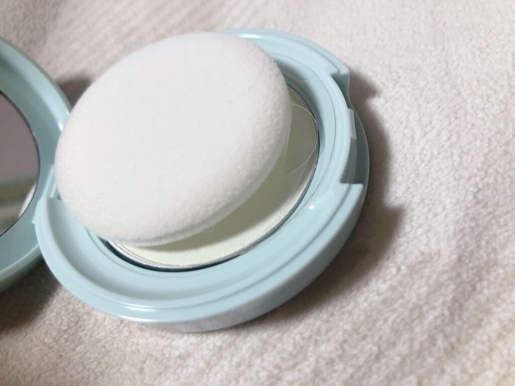 オイルコントロールパウダー<医薬部外品>/ファンケル/プレストパウダーを使ったクチコミ(3枚目)