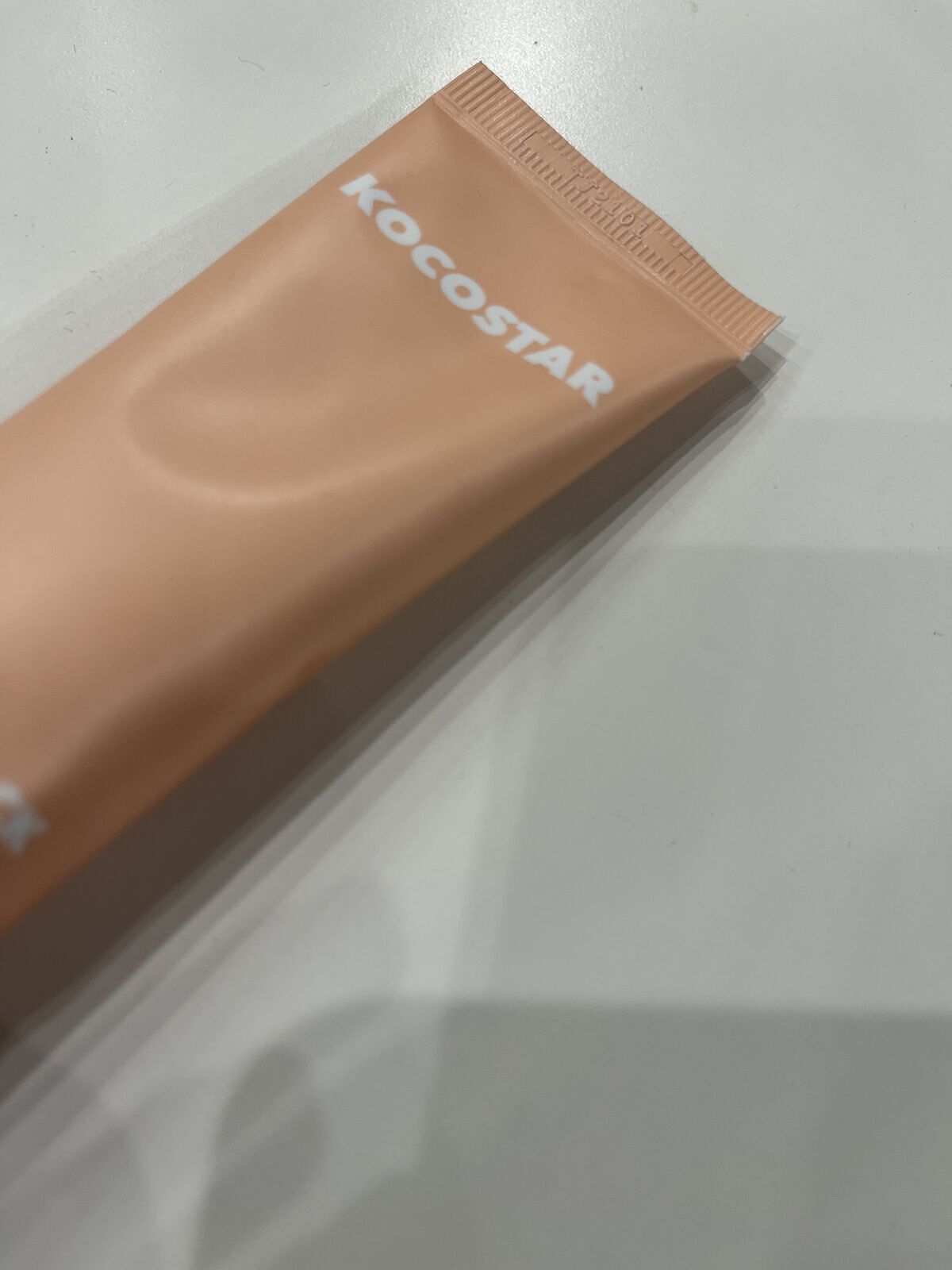 KOCOSTAR(ココスター) ティーワン クリームパックのクチコミ「塗って剥がすタイプの手間がかかるパックですが、効果が目に見えてありすぎます。 スパチュラもつい.....」（1枚目）