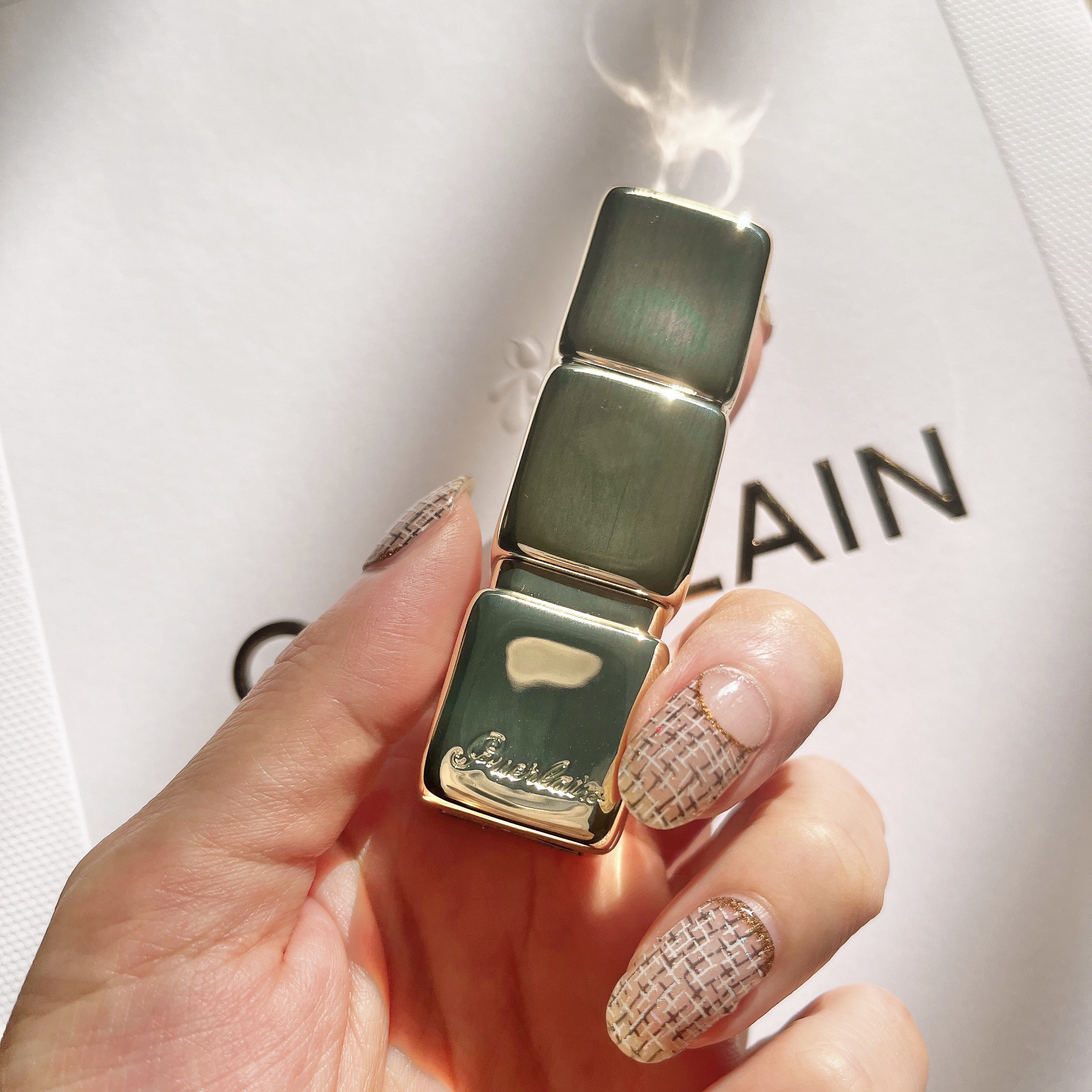 キスキス ビー グロウ 129 ブロッサム グロウ/GUERLAIN/口紅を使ったクチコミ（2枚目）