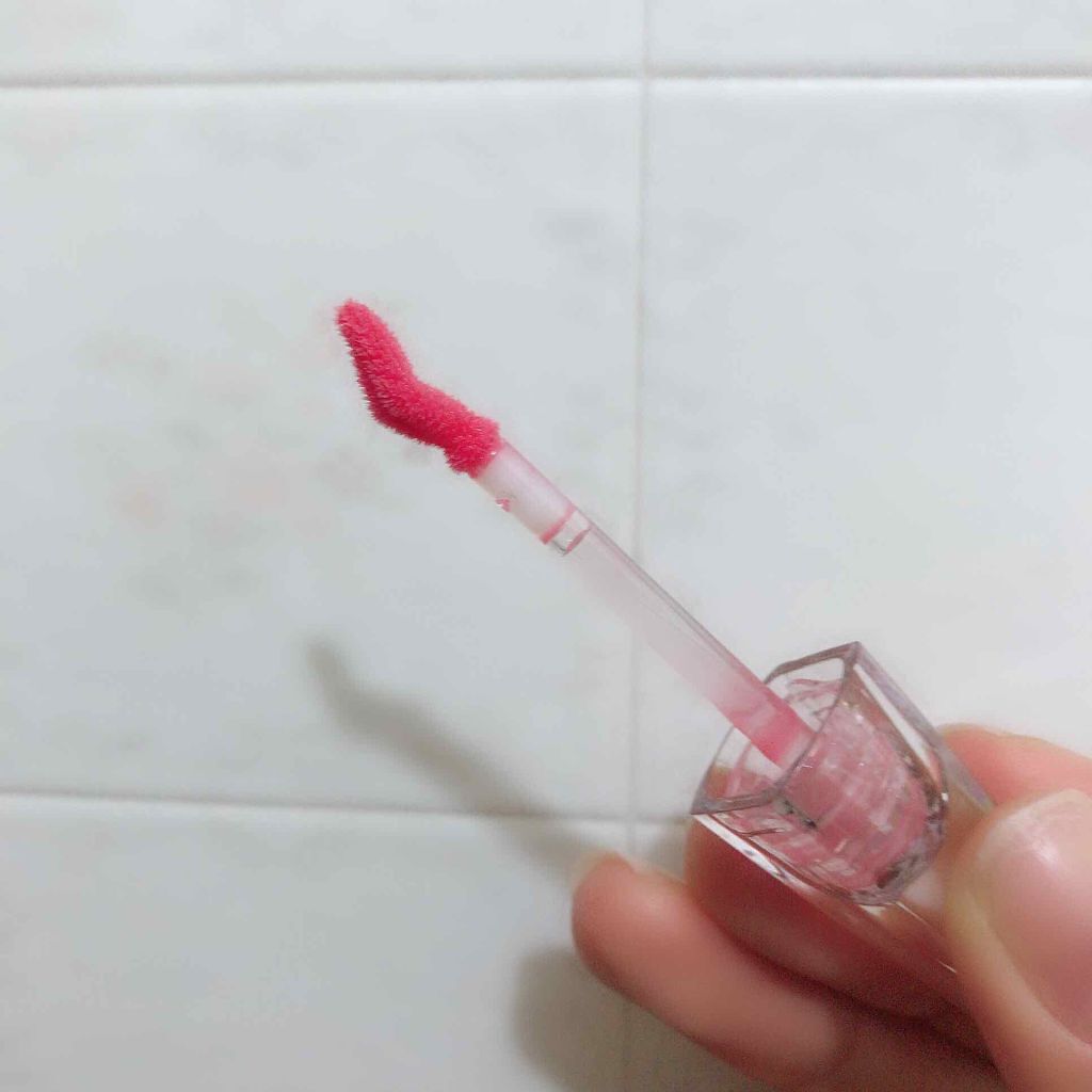 38°C / 99°F リップトリートメント (リップ美容液)/UZU BY FLOWFUSHI/リップケアを使ったクチコミ（2枚目）