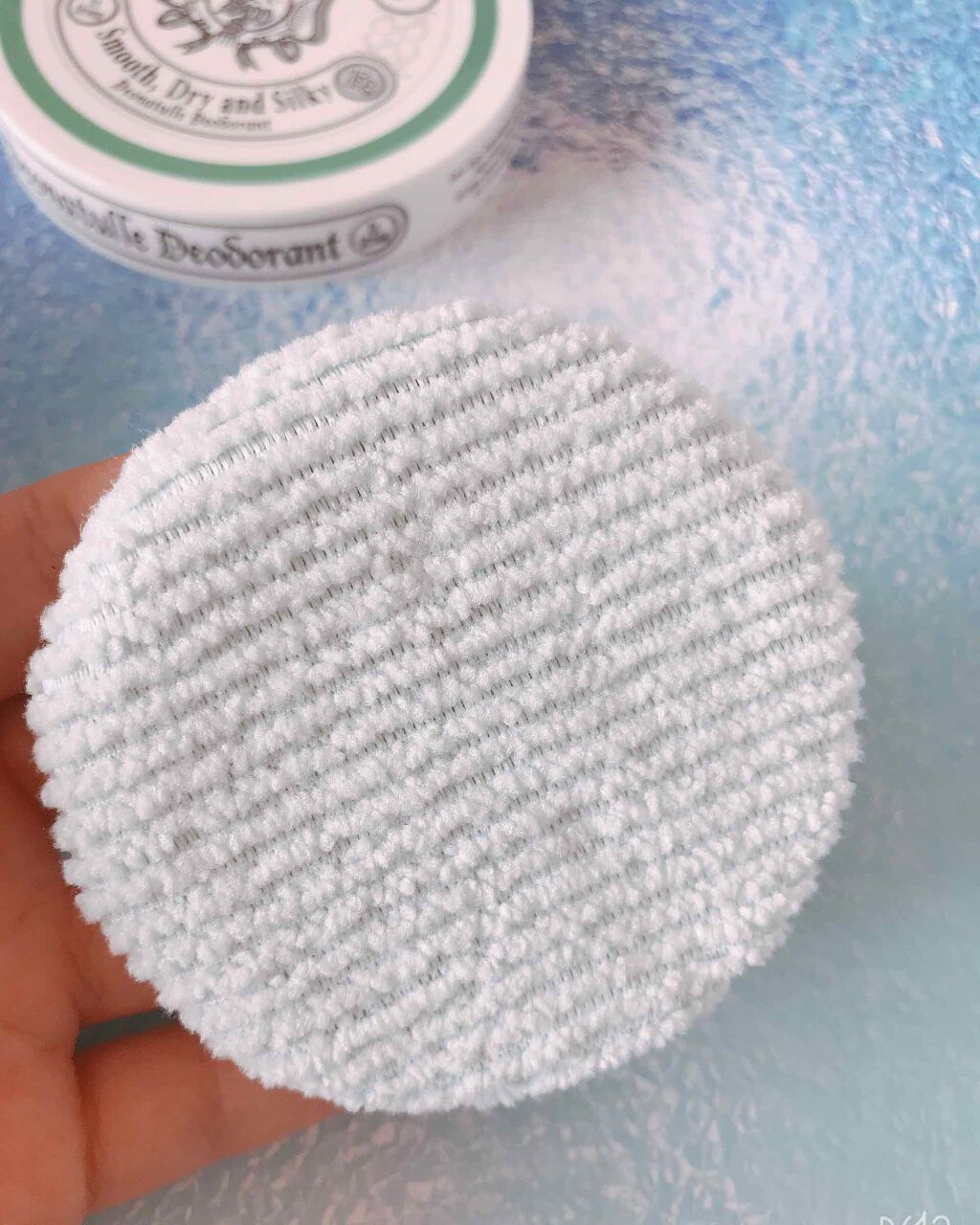 薬用さらさらデオドラントパウダー/デオナチュレ/デオドラント・制汗剤を使ったクチコミ（3枚目）