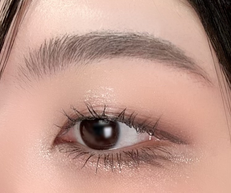 スターリット リキッドグリッター 03 スターリットナイト/dasique/メイクアップを使ったクチコミ（1枚目）