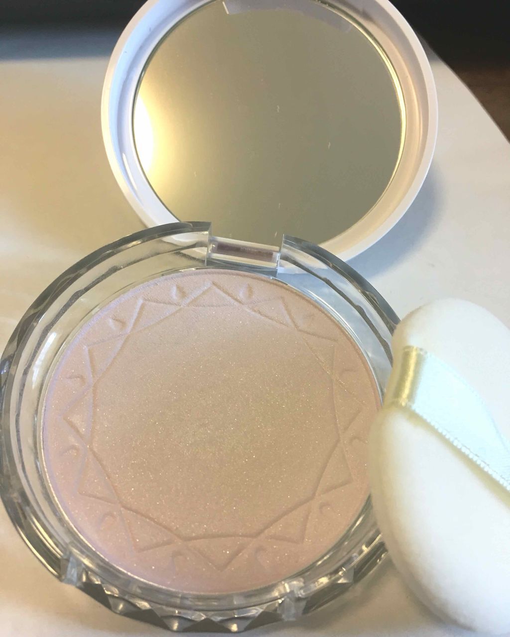 UVクリアフェイスパウダー/CEZANNE/プレストパウダーを使ったクチコミ（2枚目）