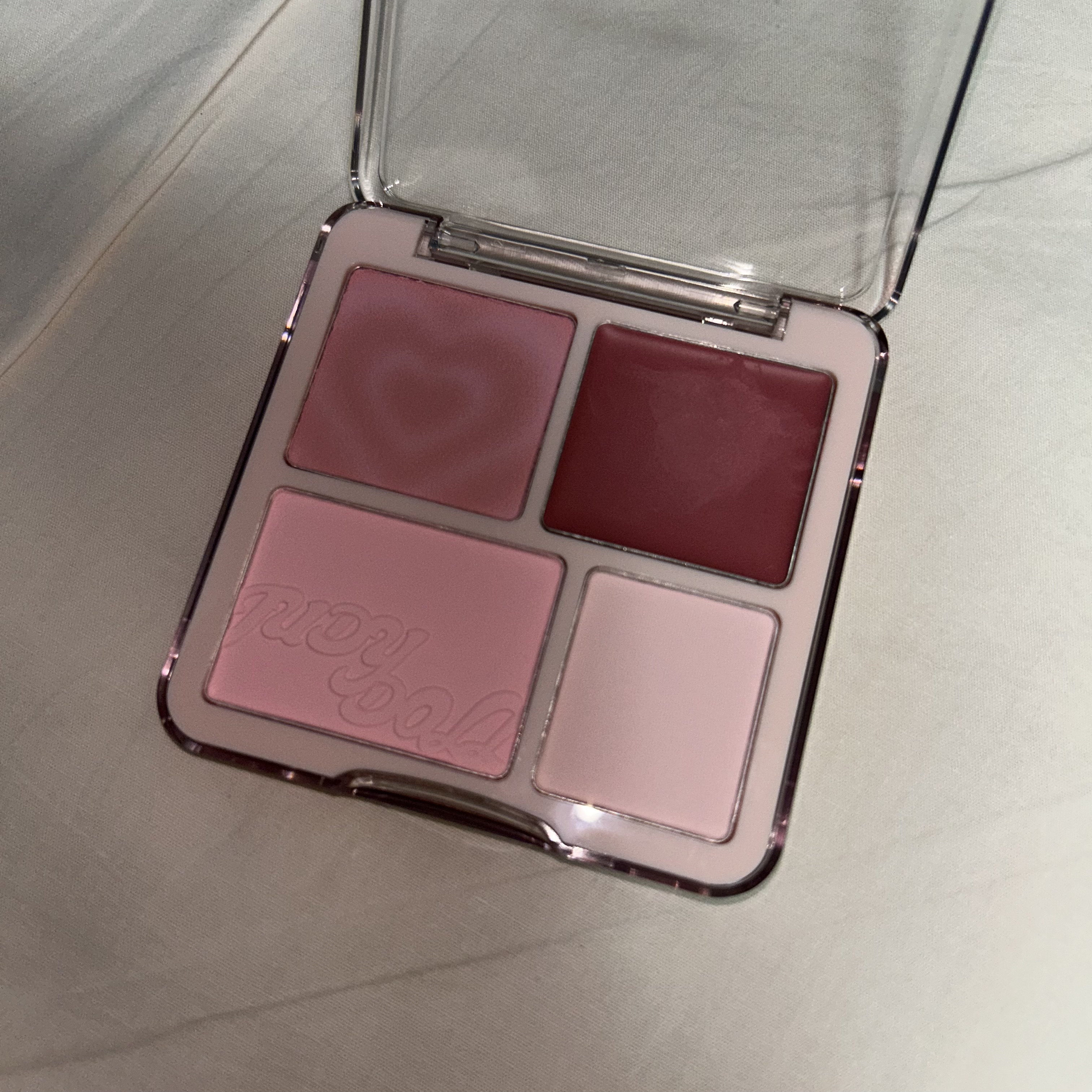 JUDYDOLL わがままチークハイライター/JUDYDOLL/パウダーチークを使ったクチコミ（2枚目）