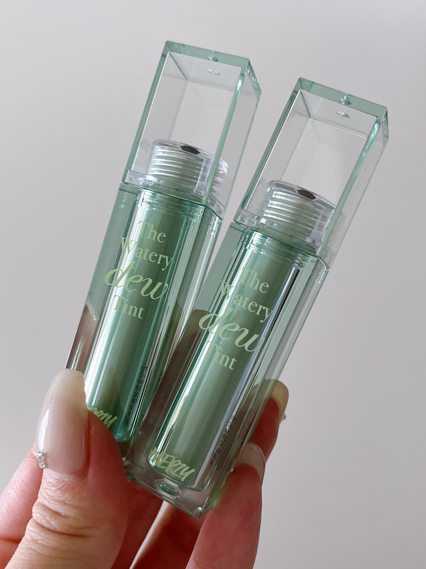 ザ ウォータリーデューティント/MERZY/リップティントを使ったクチコミ(2枚目)