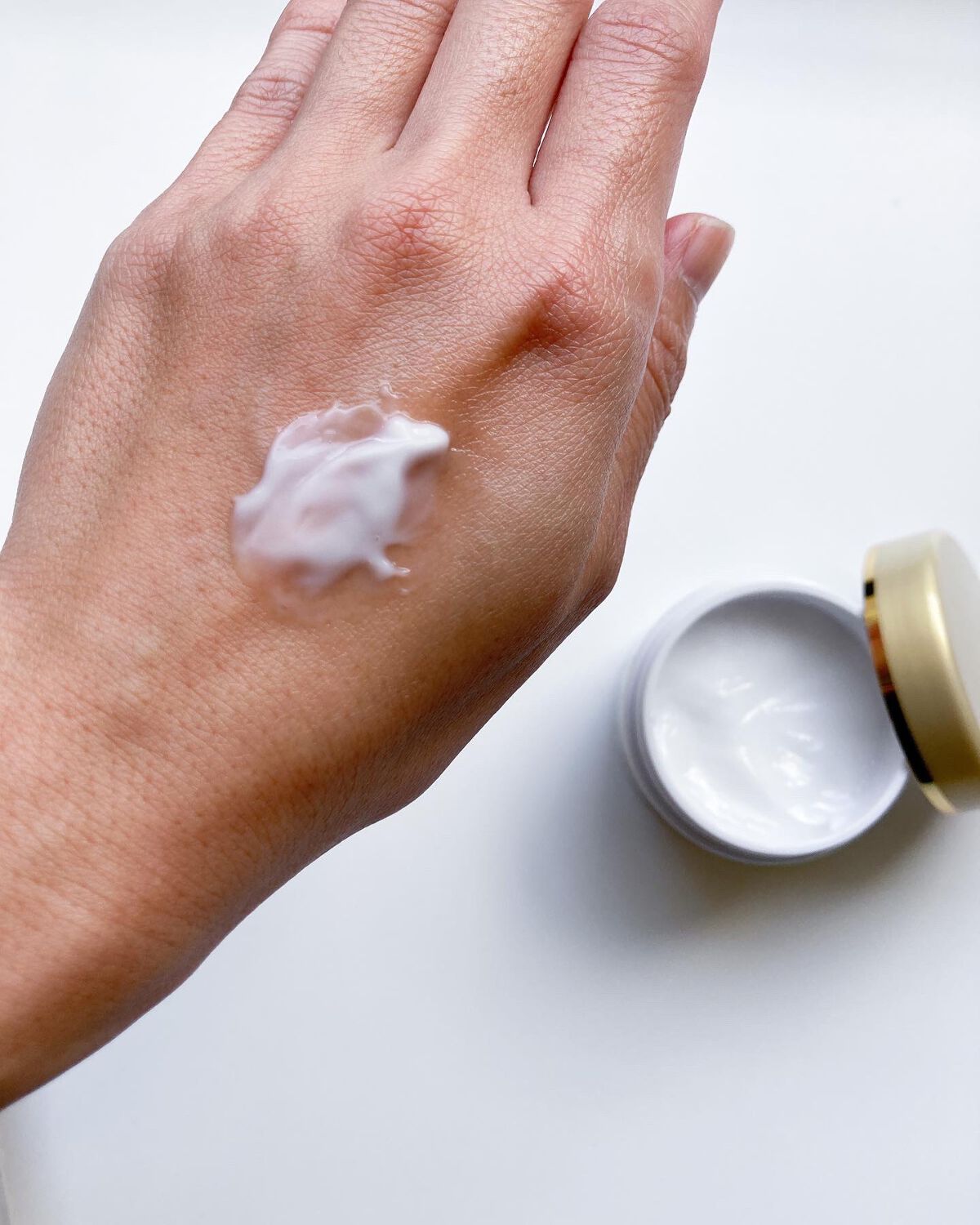 金のプラセンタもっちり白肌濃クリーム/ホワイトラベル/フェイスクリームを使ったクチコミ（3枚目）