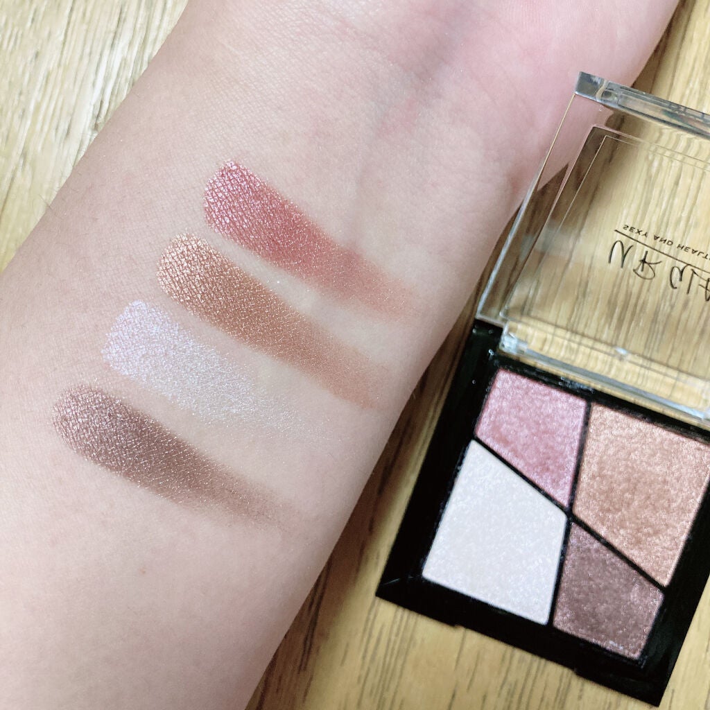 UR GLAM VELVET EYE COLOR PALETTE/U R GLAM/アイシャドウパレットを使ったクチコミ(2枚目)