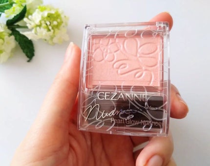 パールグロウニュアンサー/CEZANNE/パウダーハイライトを使ったクチコミ(4枚目)