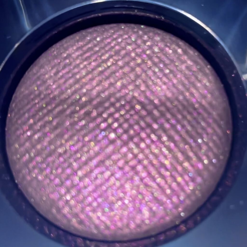 リュクスアイシャドウ 03 ハイオクタン(リッチ メタル)/BOBBI BROWN/単色アイシャドウを使ったクチコミ（3枚目）