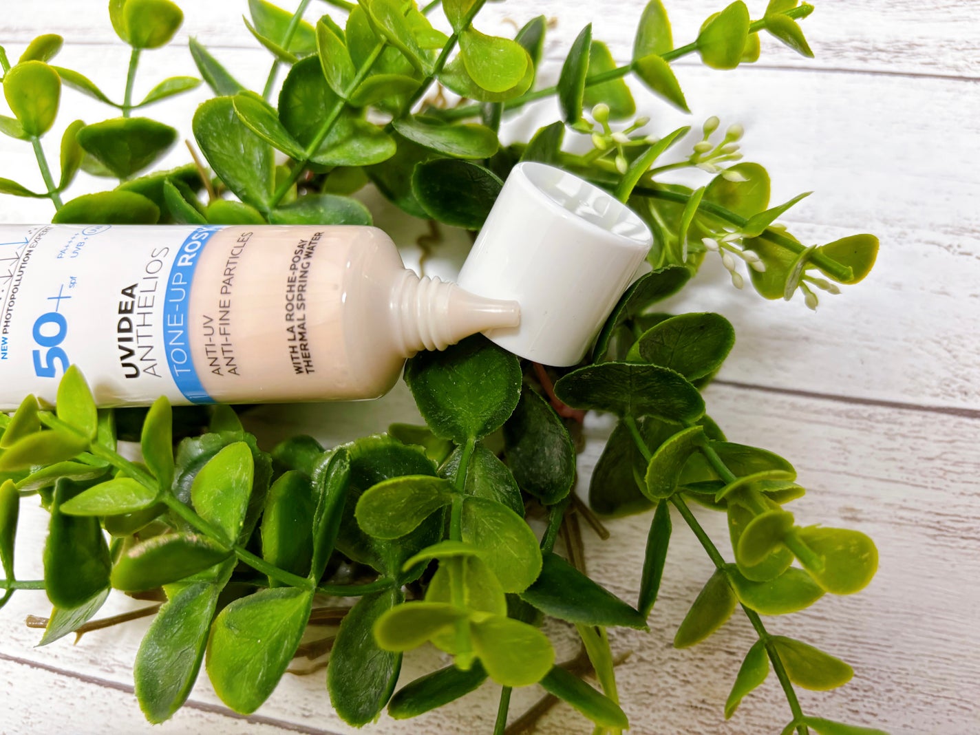 UVイデア XL プロテクショントーンアップ ローズ/ラ ロッシュ ポゼ/日焼け止めクリームを使ったクチコミ(3枚目)