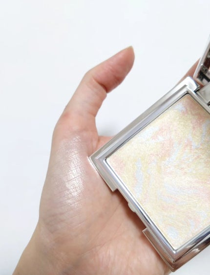 スキンルミナスハイライター/DEAR DAHLIA/パウダーハイライトを使ったクチコミ(4枚目)