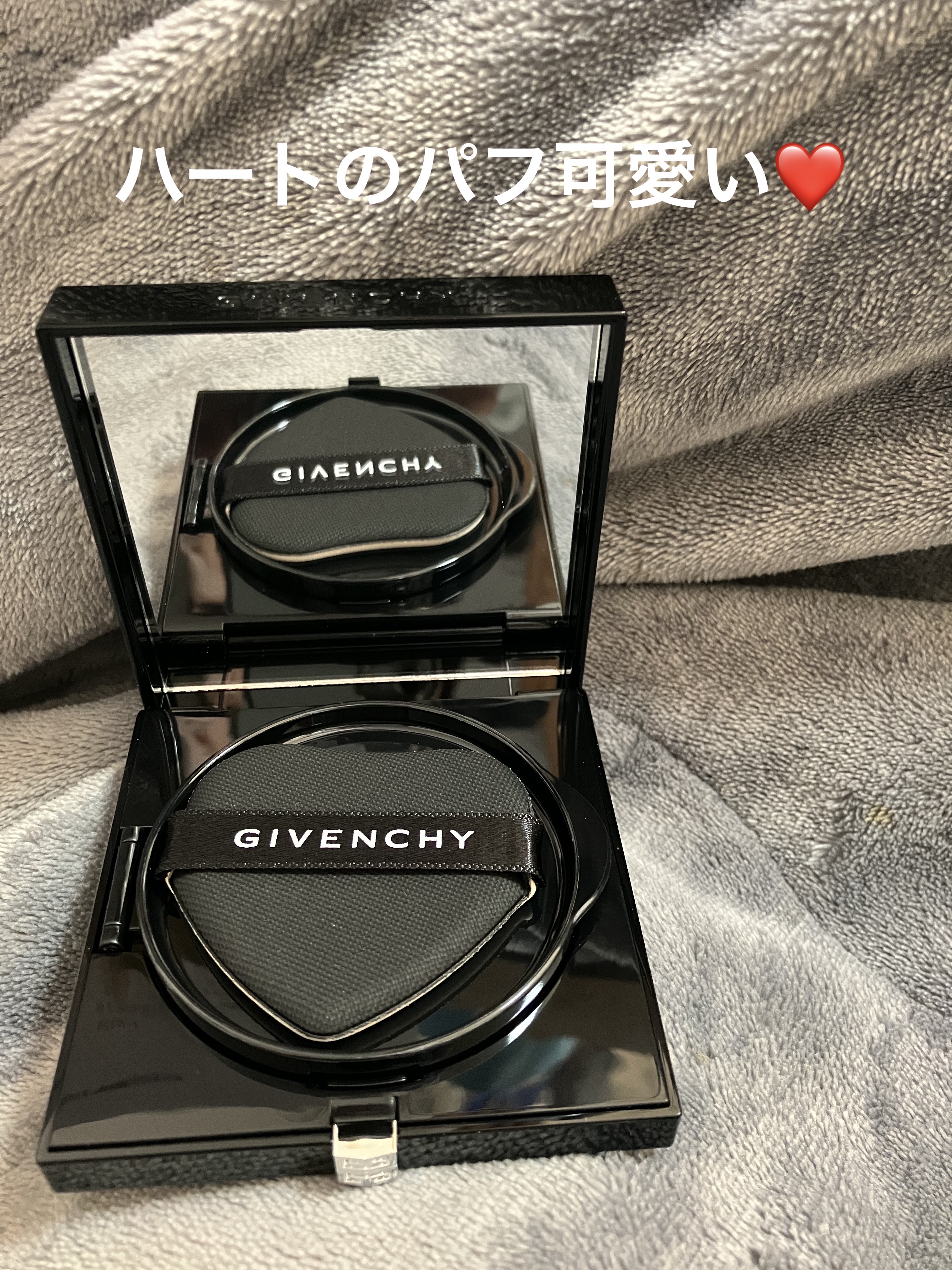 プリズム・リーブル・スキンケアリング・グロウ・クッション/GIVENCHY/クッションファンデーションを使ったクチコミ（2枚目）