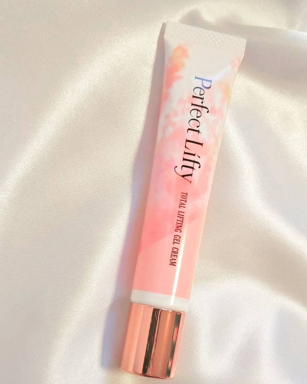 Perfect Lifty  TOTAL LIFTING GEL CREAM/R&/フェイスクリームを使ったクチコミ（1枚目）