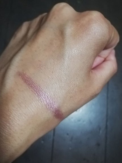 グリームオンフィットシャドウ/excel/スティックアイシャドウを使ったクチコミ(2枚目)