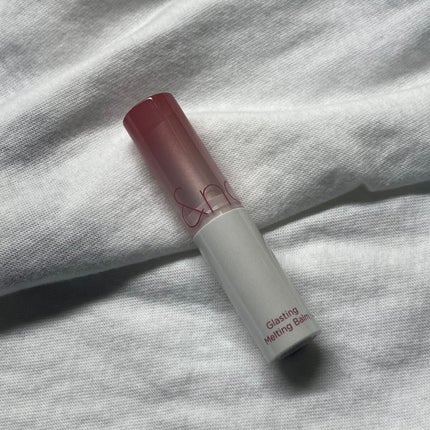 グラスティングメルティングバーム/rom&nd/リップバームを使ったクチコミ(1枚目)