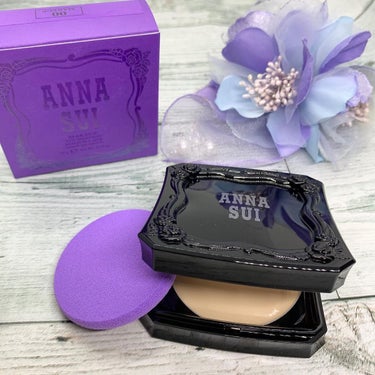 ANNA SUI メイクアップのクチコミ「カバー力が反則級❣️
ひと塗りでドールスキンへ︎💕︎

9月1日発売🦋𓈒𓂂𓏸アナスイの新.....」（1枚目）