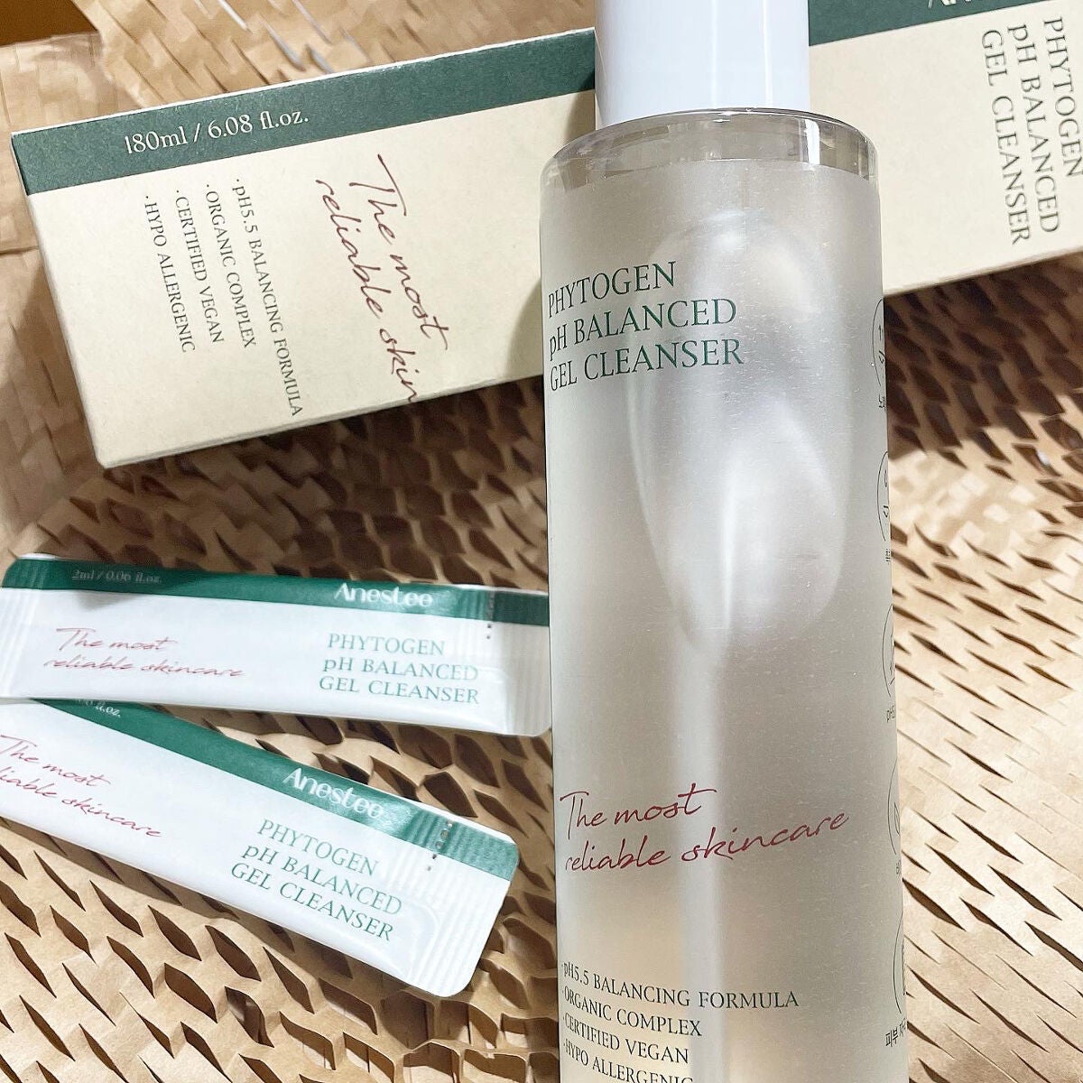 フィトジェン 弱酸性 バランス ジェル クレンザー/Anestee/洗顔フォームを使ったクチコミ(1枚目)