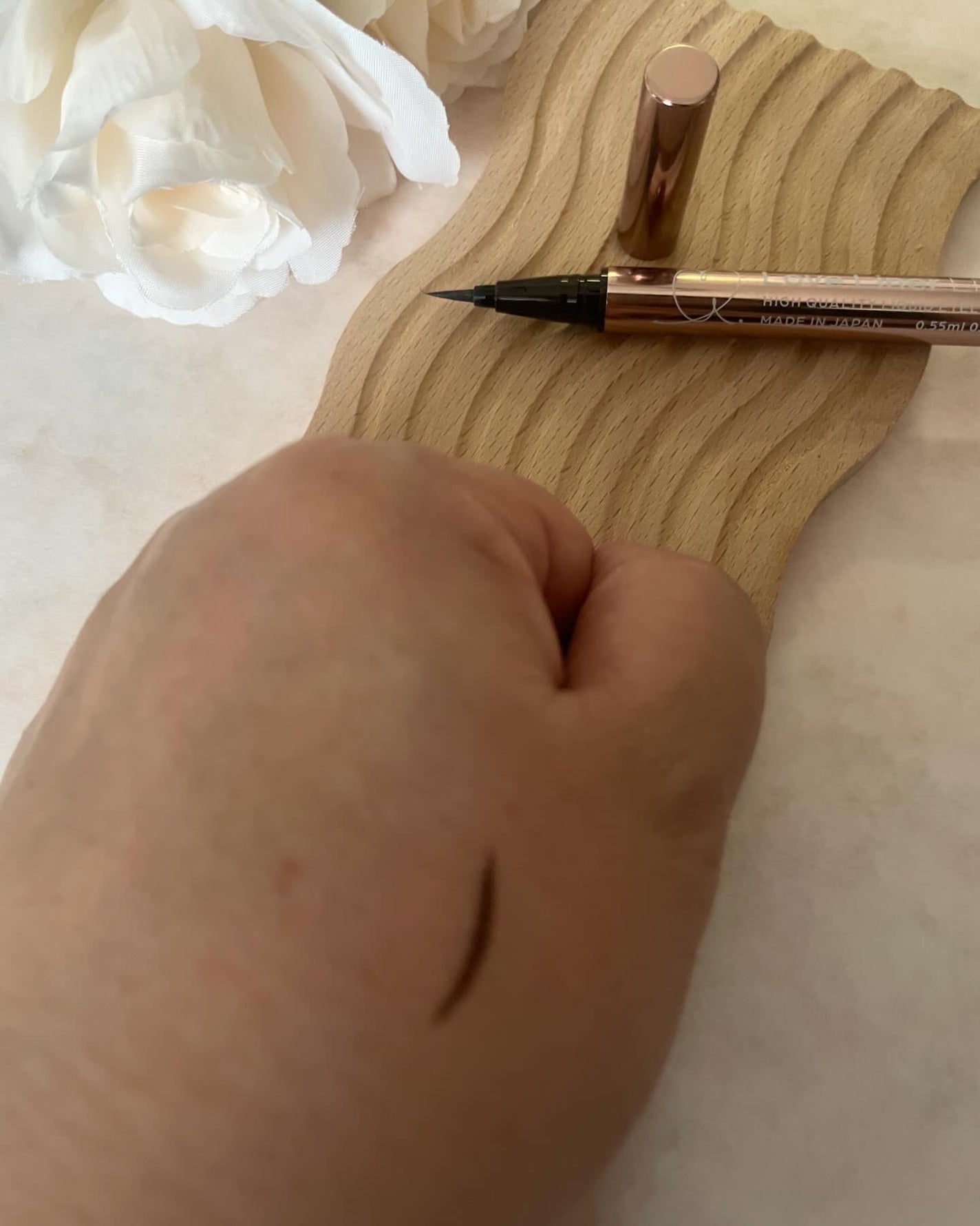 ぱすかる on LIPS 「☆ラブ・ライナーリキットアイライナーR4DBR以前参加いたしま..」(3枚目)