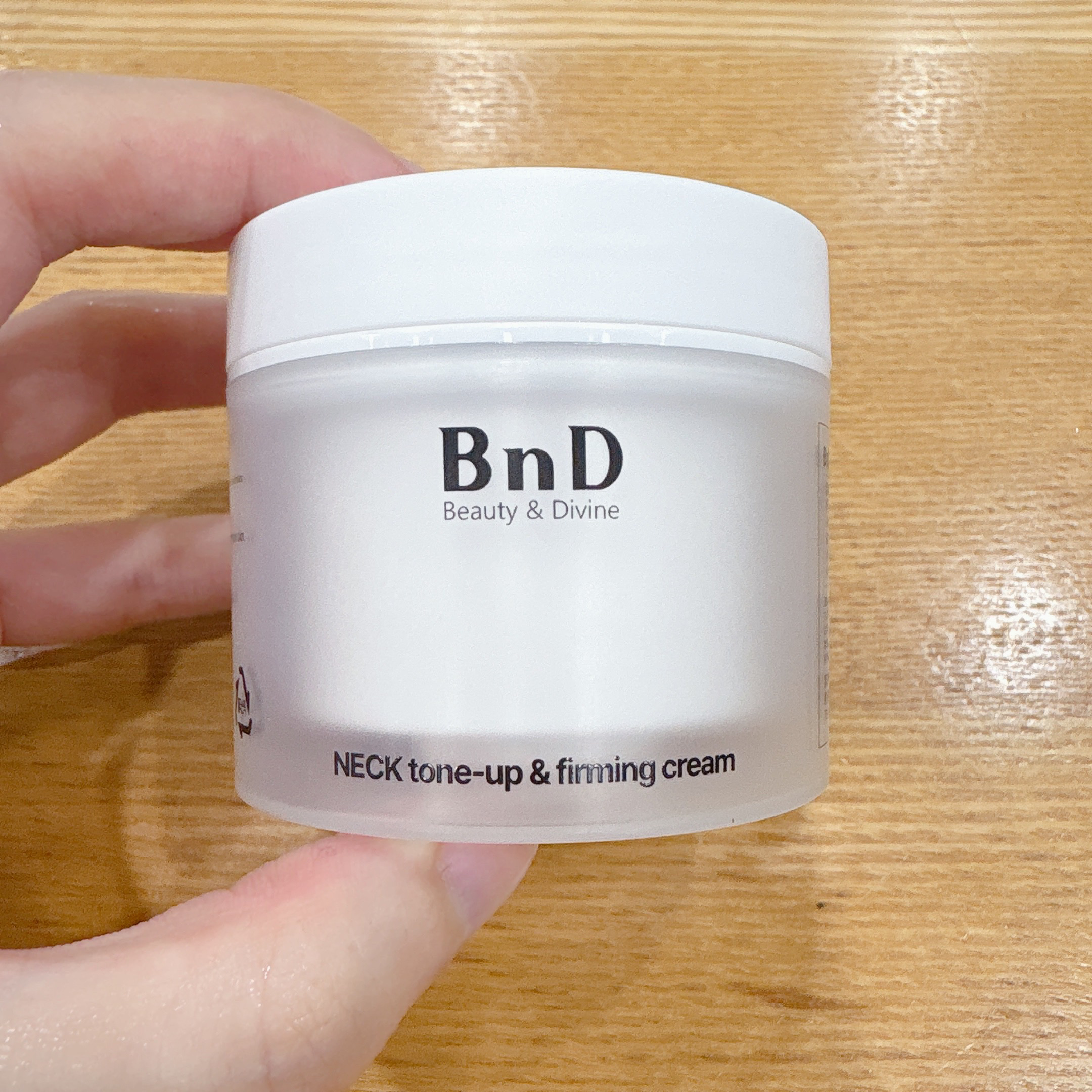 BnD ネックアイロン トーンアップ クリーム/BnD/ネック・デコルテケアを使ったクチコミ（2枚目）