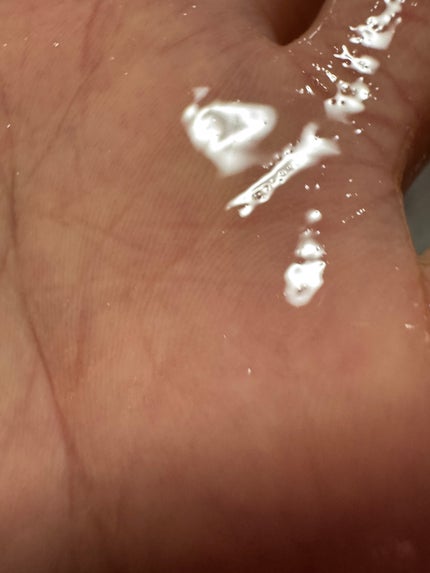 ラックス スーパーリッチクリスタル マルチダメージリペア ヘアオイル/LUX/ヘアオイルを使ったクチコミ(3枚目)