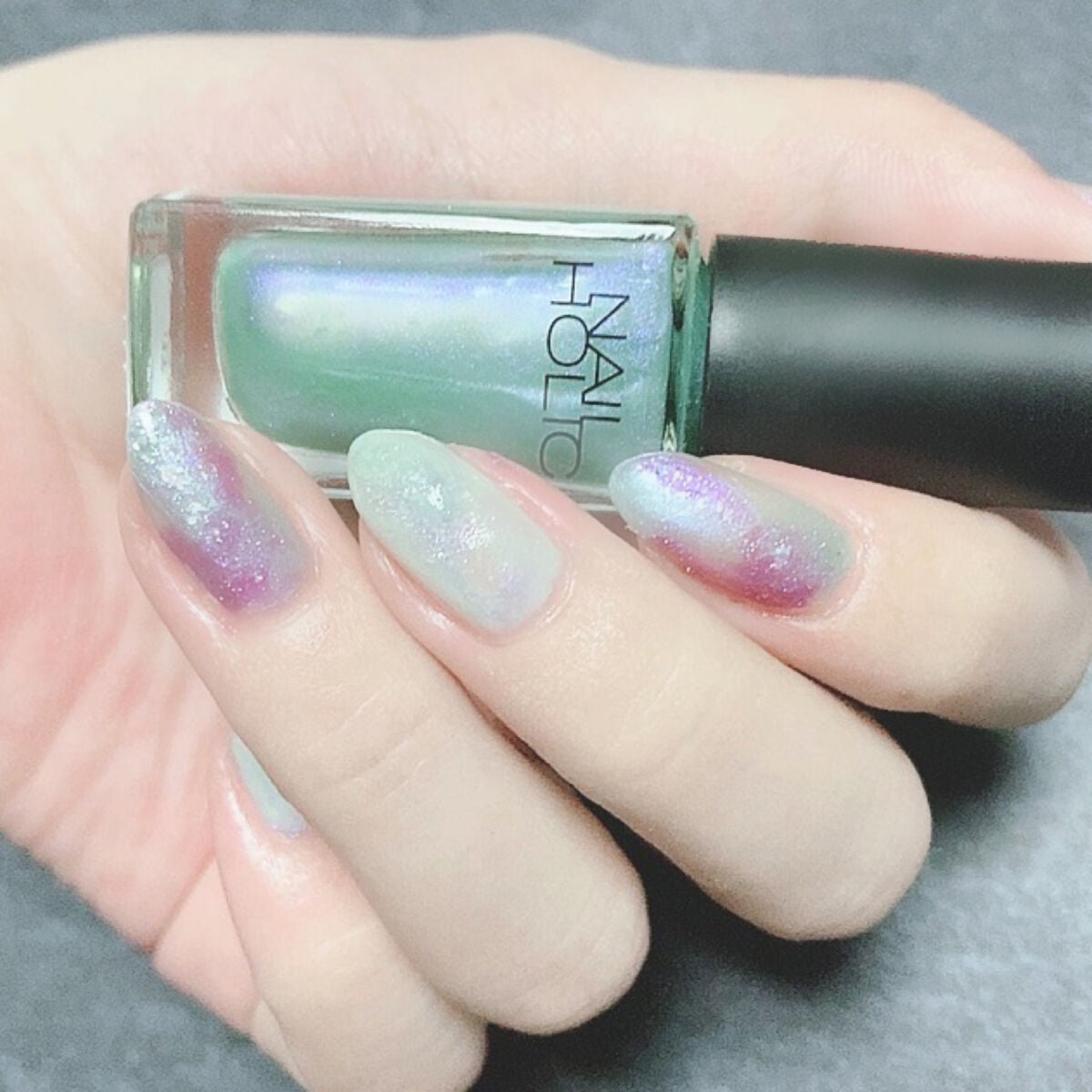 ネイルホリック Glamour Glitter/ネイルホリック/マニキュアを使ったクチコミ(2枚目)