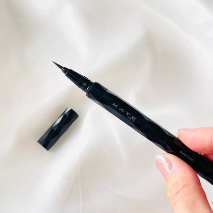 スーパーシャープライナーEX4.0/KATE/リキッドアイライナーを使ったクチコミ(4枚目)