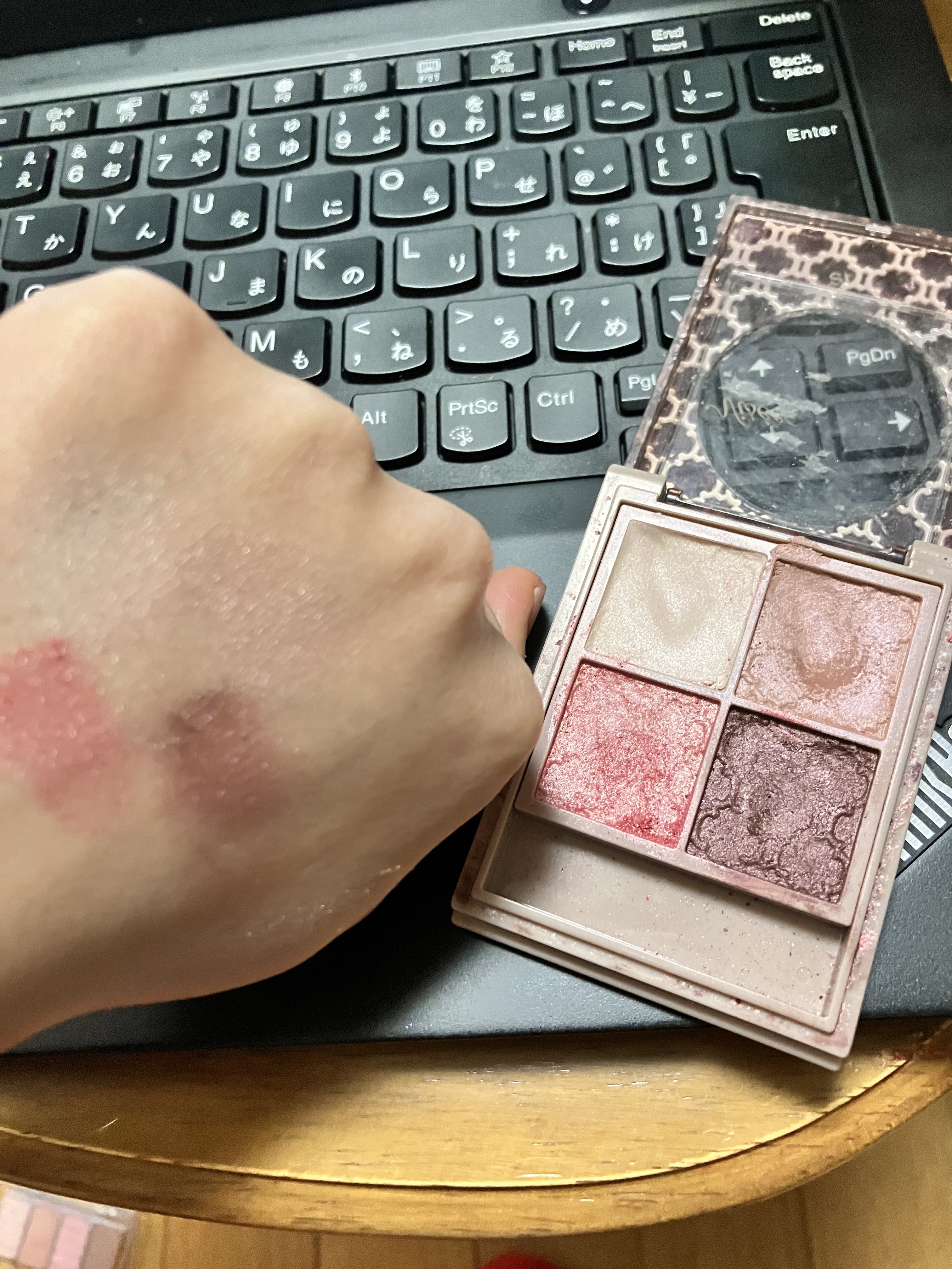 プレイカラーアイズミニ　リプレイコレクション/ETUDE/アイシャドウパレットを使ったクチコミ（2枚目）