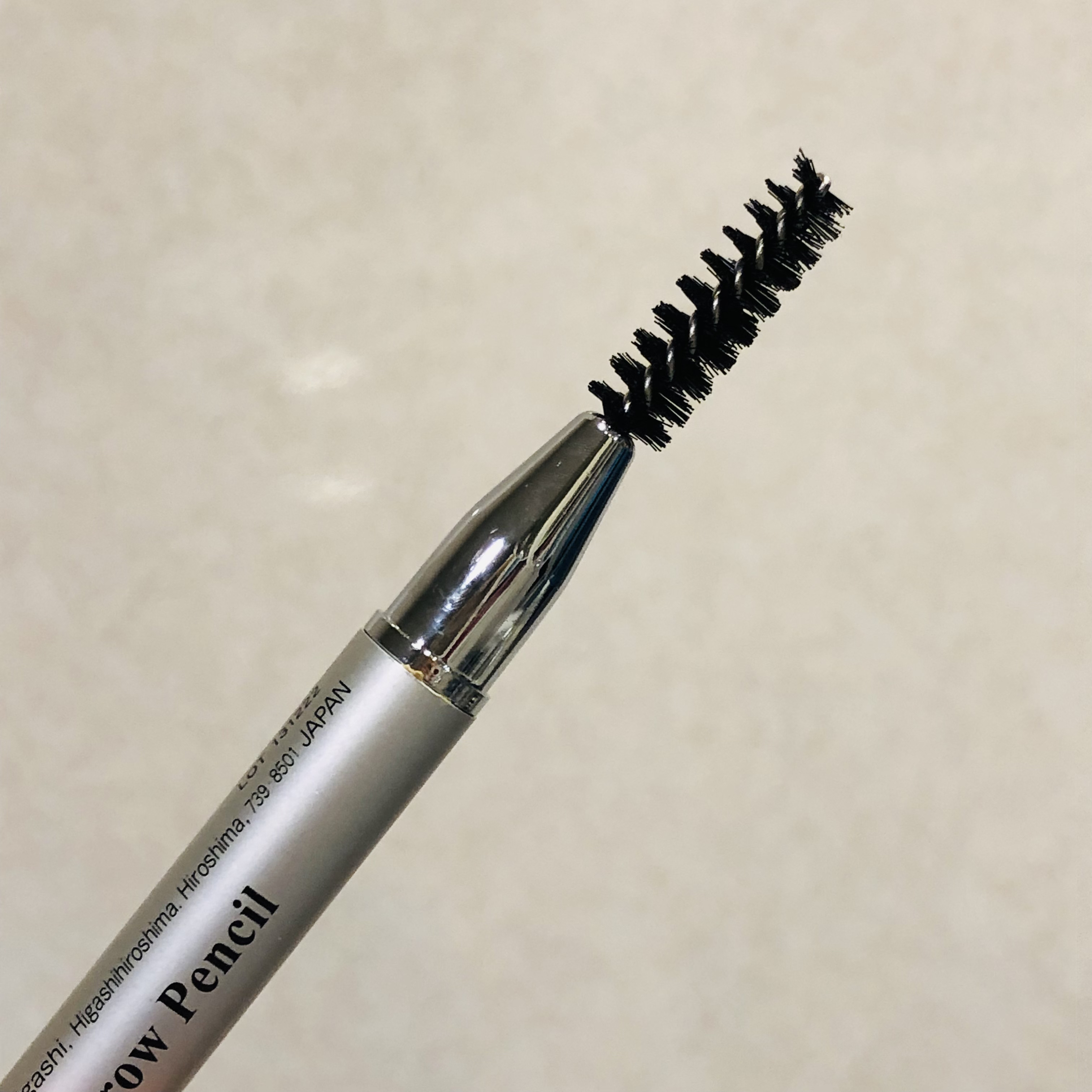 だ円芯 アルミ アイブローペンシル/DAISO/アイブロウペンシルを使ったクチコミ（3枚目）