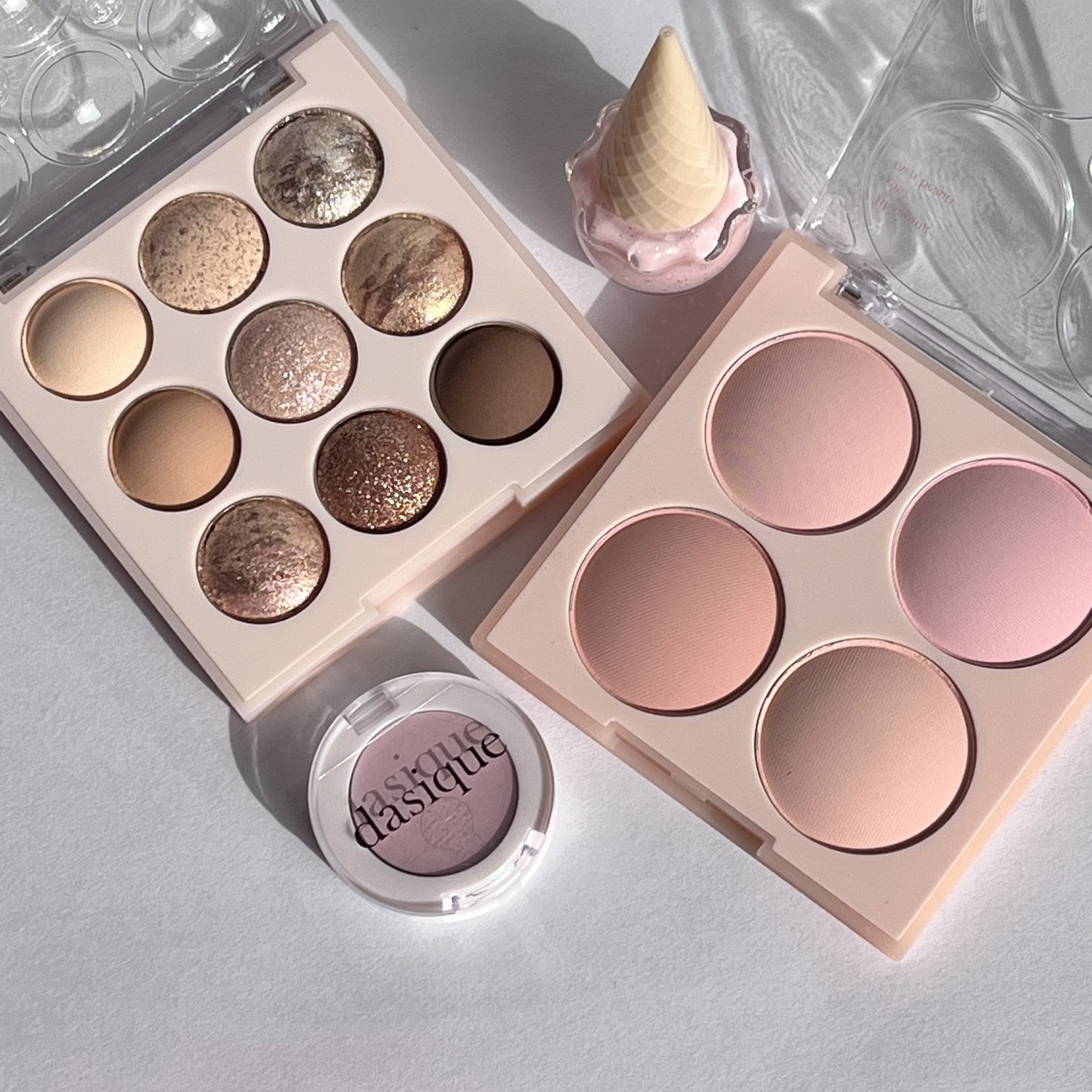 ブレンディングムードチーク/dasique/パウダーチークを使ったクチコミ（2枚目）