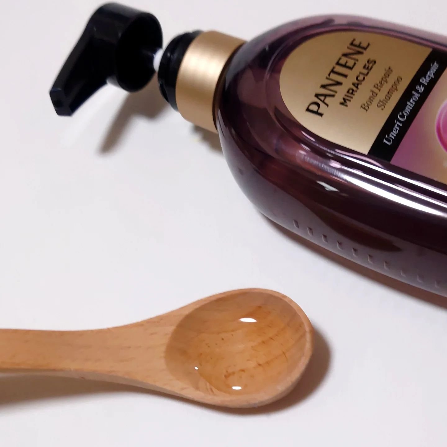 ミラクルズ うねりコントロール&リペア ボンドリペア シャンプー/トリートメント/パンテーン/市販シャンプーを使ったクチコミ（2枚目）