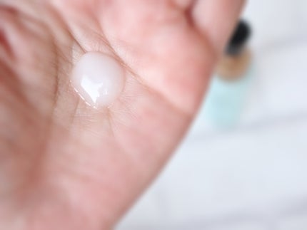 ミラクルズ うるおいブーストミルクウォーターセラム/パンテーン/アウトバストリートメントを使ったクチコミ(3枚目)