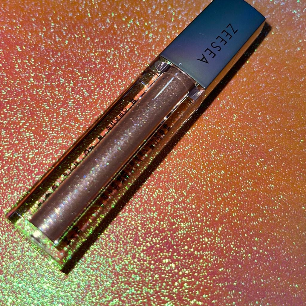 ダイヤモンドシリーズ 星空リキッドアイシャドウ/ZEESEA/リキッドアイシャドウを使ったクチコミ(1枚目)