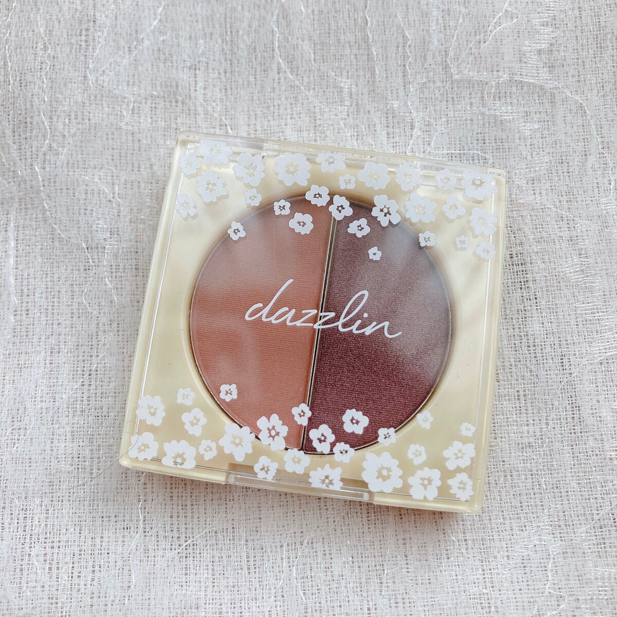 Dazzlin アイシャドウパウダー/セリア/アイシャドウパレットを使ったクチコミ(3枚目)