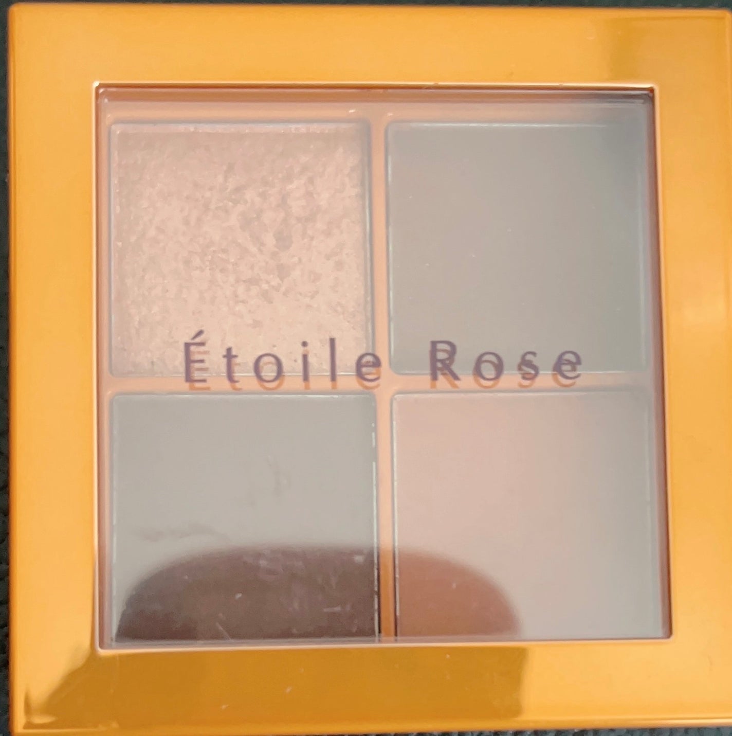 4色アイシャドウ/Étoile Rose/アイシャドウパレットを使ったクチコミ(1枚目)
