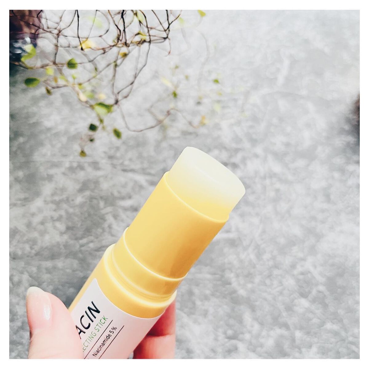 ゆずナイアシンダークスポットコレックティングスティック/SOME BY MI/美容液を使ったクチコミ（3枚目）