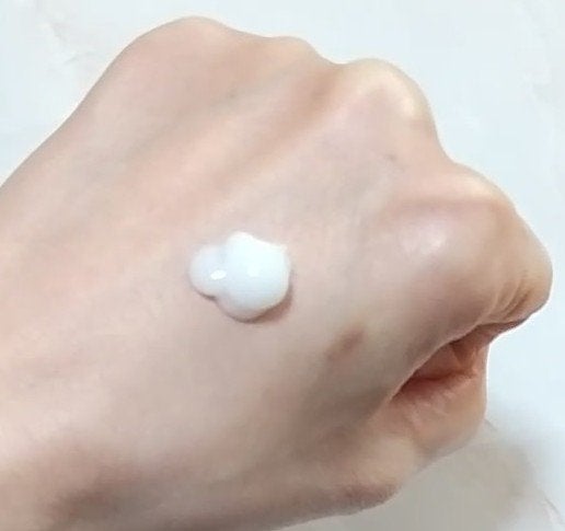 モイスチュアソフニング エマルジョン モイスチュアリペア/スティーブンノル ニューヨーク/ヘアミルクを使ったクチコミ(3枚目)