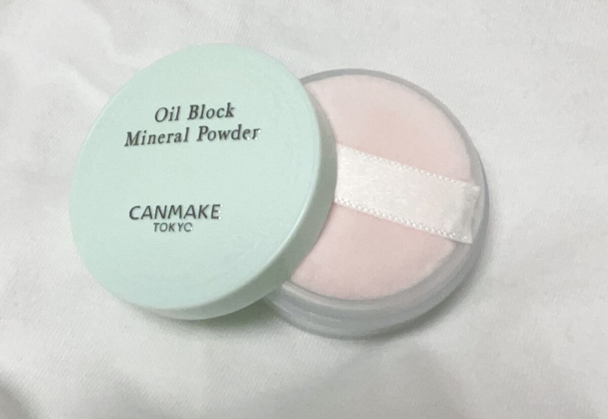 オイルブロックミネラルパウダー C01 フラッフィーミント/キャンメイク/ルースパウダーを使ったクチコミ（2枚目）