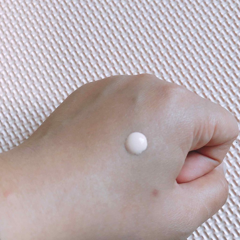 モイスチュアライジング ファンデーション プライマー S/PAUL & JOE BEAUTE/化粧下地を使ったクチコミ（2枚目）