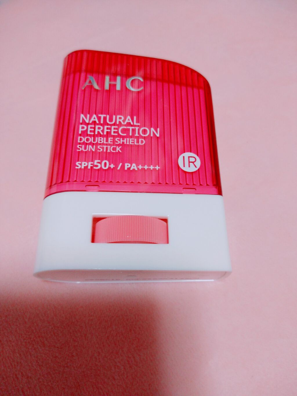 ナチュラル パーフェクション ダブル シールド サンスティック/AHC/日焼け止めスティックを使ったクチコミ（1枚目）